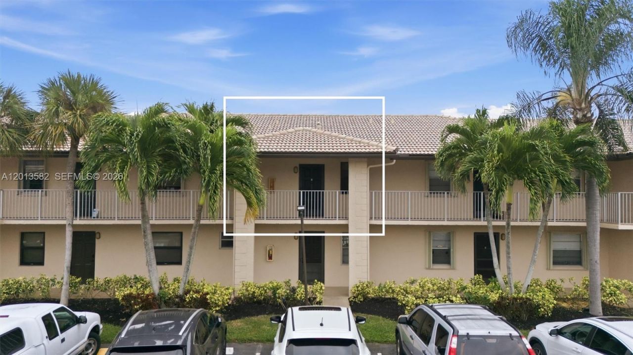 5501 Lakeside Dr , Unit 204, Margate, FL 33063 Photo