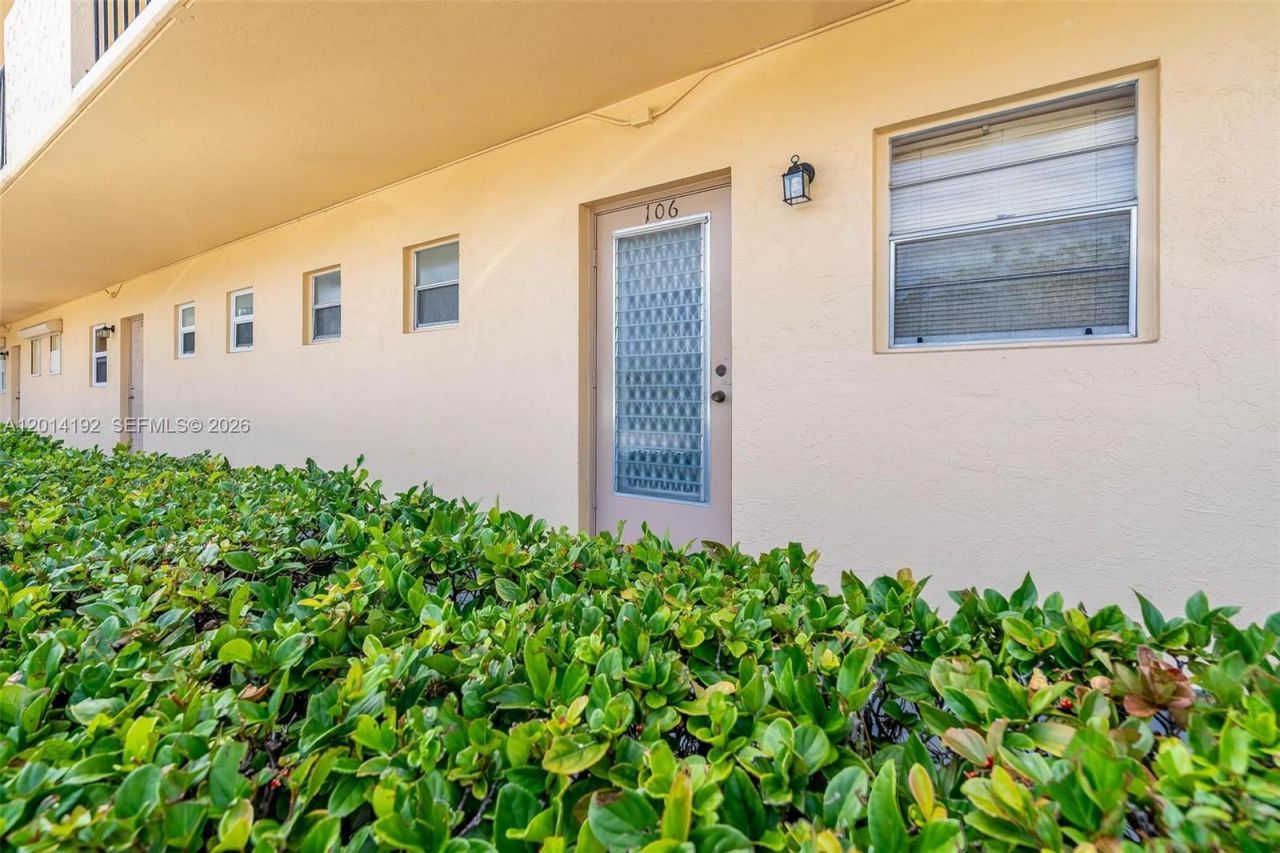100 Berkley Rd , Unit 106, Hollywood, FL 33024 Photo