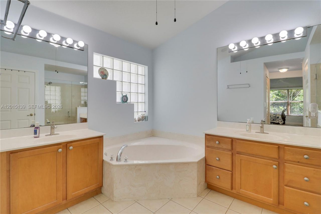 3978 W Hamilton Ky , West Palm Beach, FL 33411 Photo