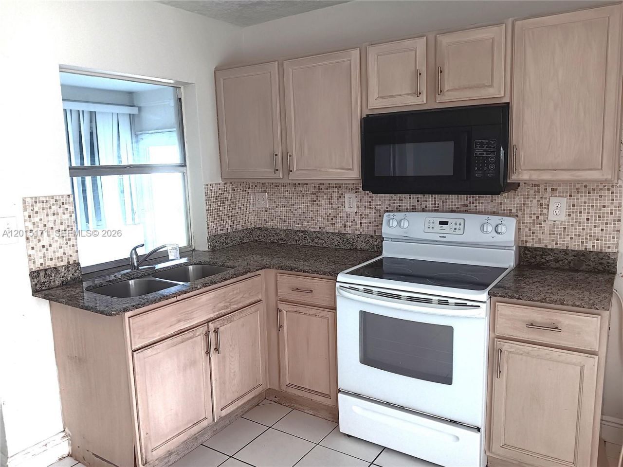 7004 NW 67th Ave , Tamarac, FL 33321 Photo