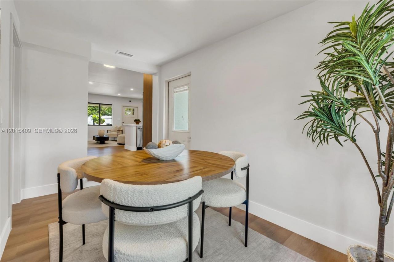 1206 NW 11th St, Fort Lauderdale, FL 33311 Photo