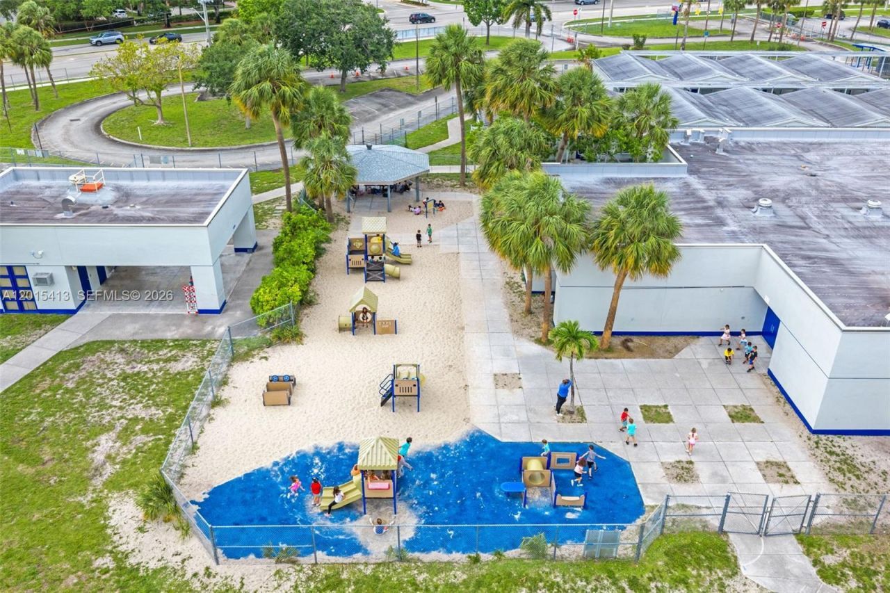 10420 NW 49th Pl , Coral Springs, FL 33076 Photo