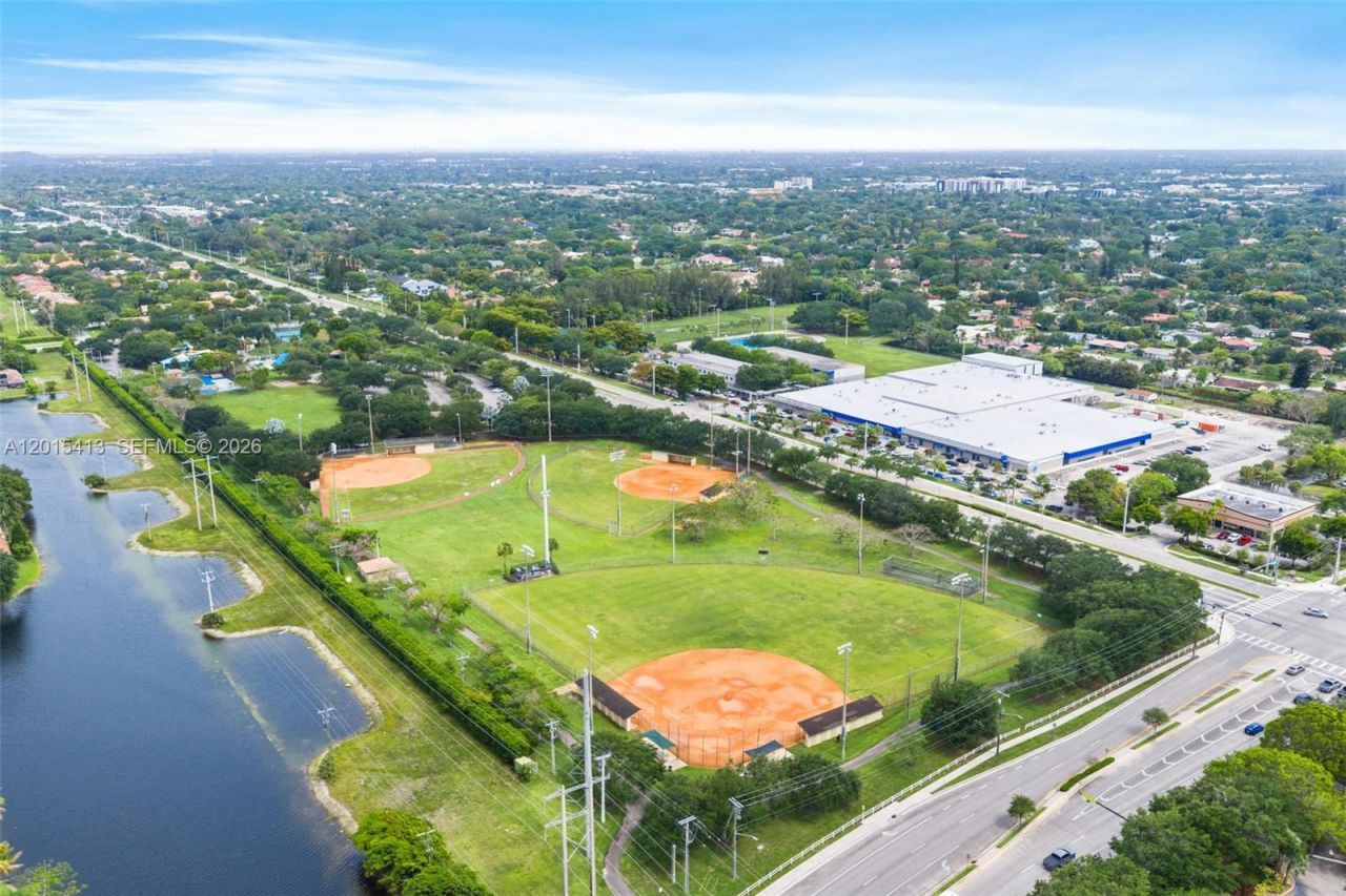 10420 NW 49th Pl , Coral Springs, FL 33076 Photo