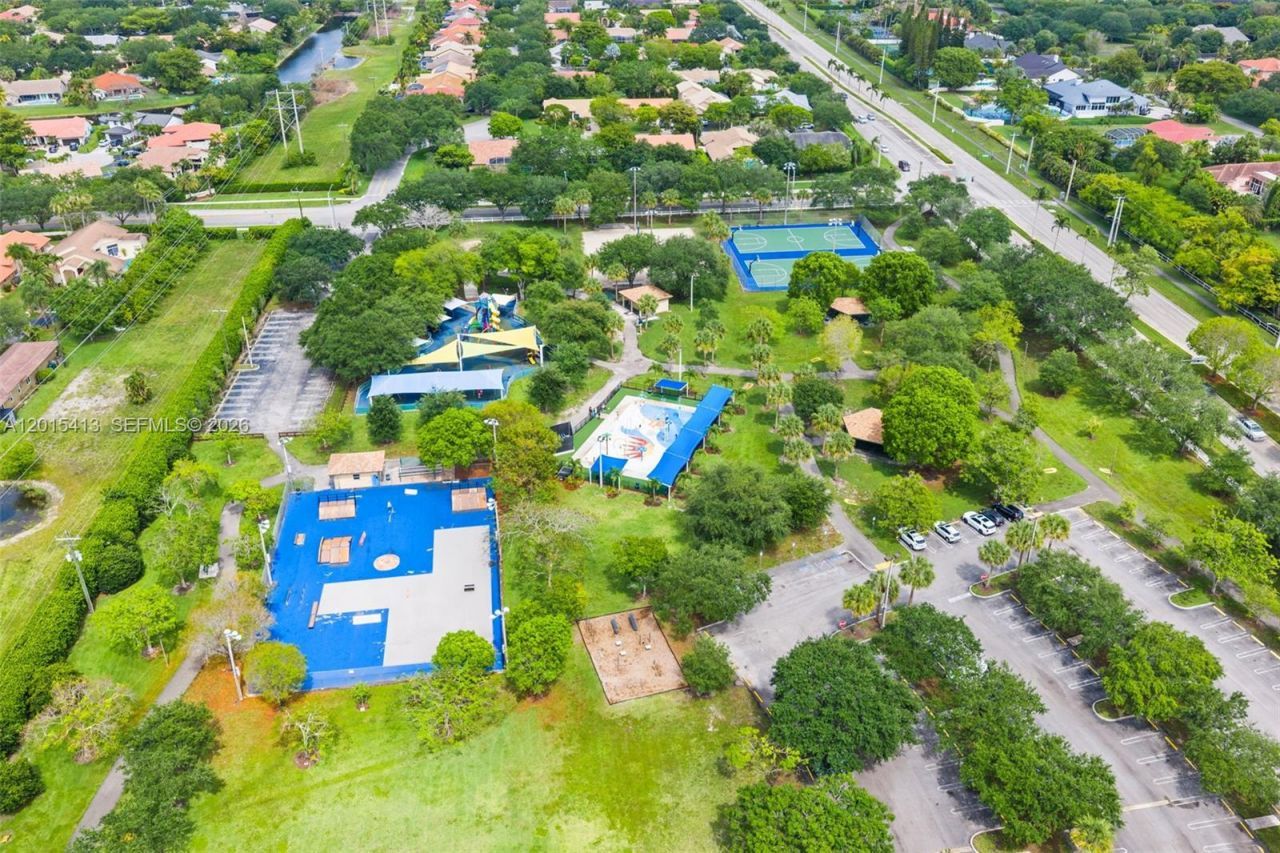 10420 NW 49th Pl , Coral Springs, FL 33076 Photo