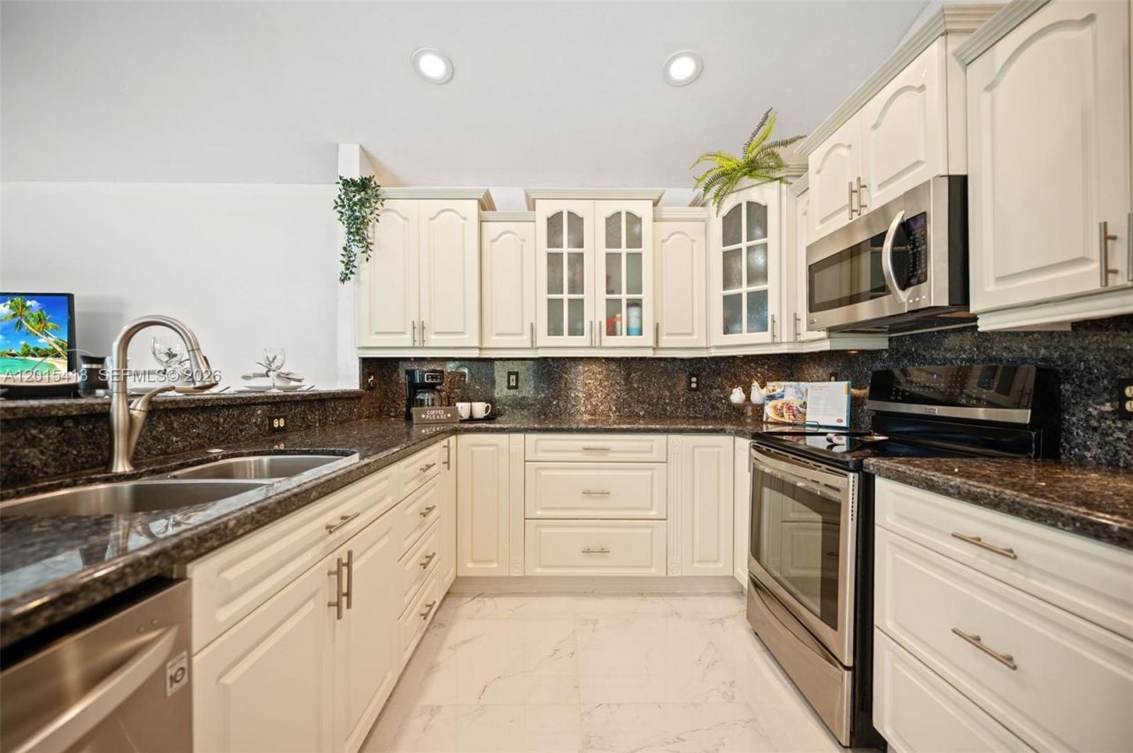 10420 NW 49th Pl , Coral Springs, FL 33076 Photo
