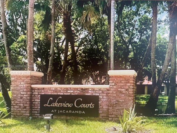 9049 W Sunrise Blvd , Plantation, FL 33322