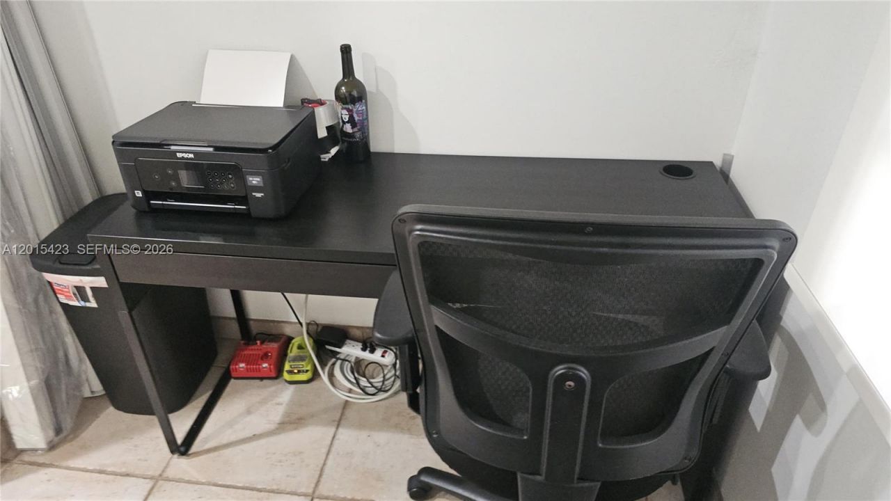 9049 W Sunrise Blvd, Plantation, FL 33322 Photo
