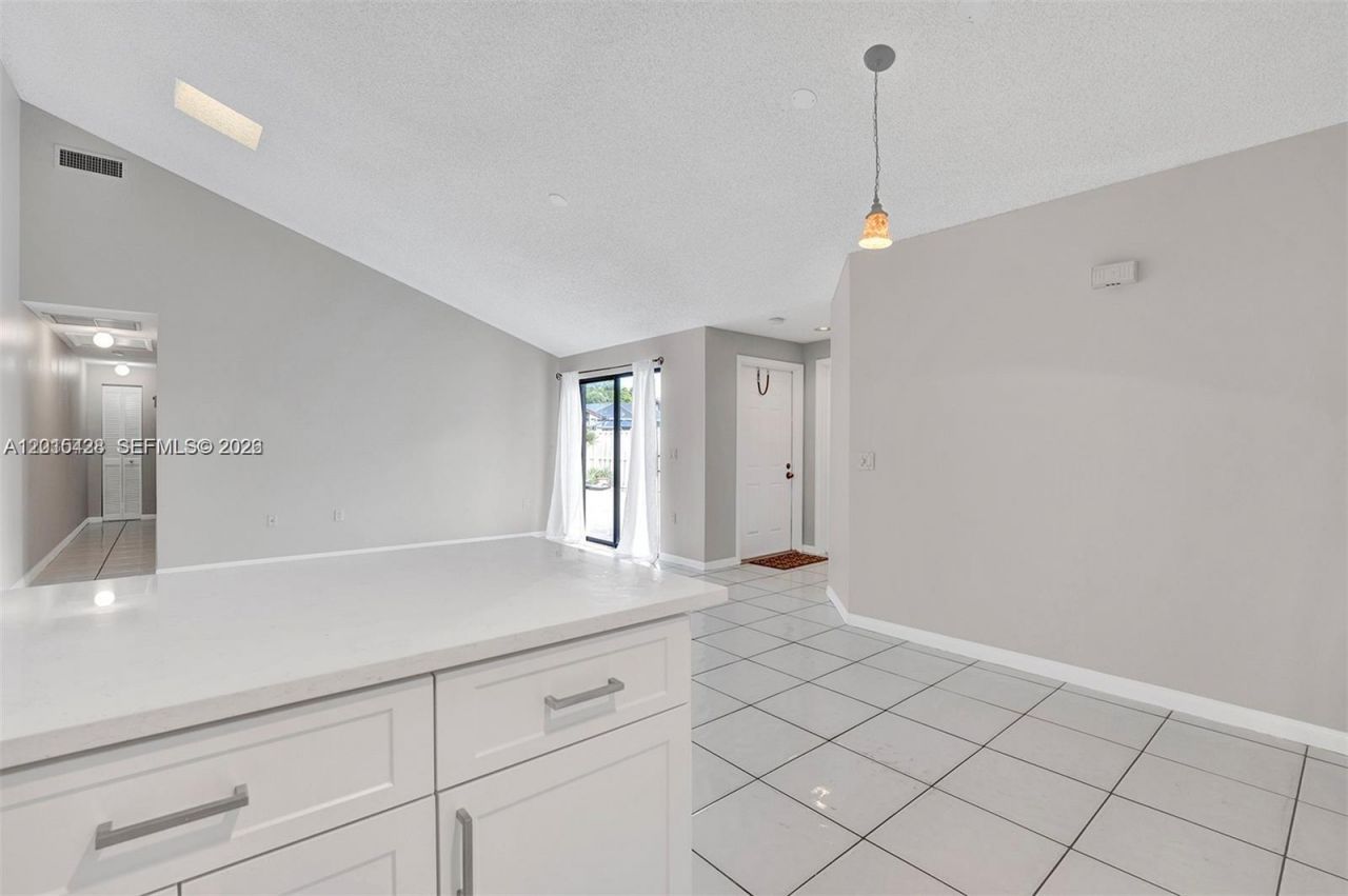 9892 Boca Gardens Pkwy, Unit A, Boca Raton, FL 33496 Photo