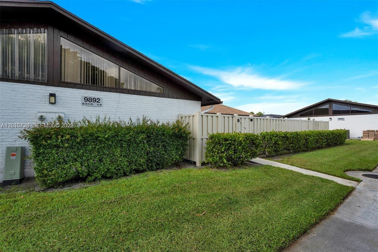 9892 Boca Gardens Pkwy, Unit A, Boca Raton, FL 33496 Photo