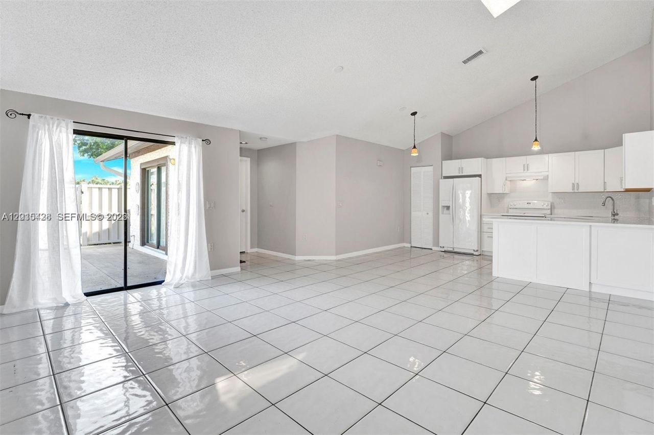 9892 Boca Gardens Pkwy, Unit A, Boca Raton, FL 33496 Photo