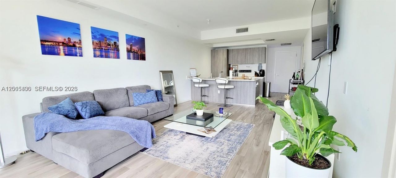 801 S Miami Ave, Unit 3402, Miami, FL 33130 Photo