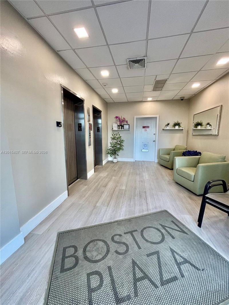6801 Indian Creek Dr, Unit 402, Miami Beach, FL 33141 Photo