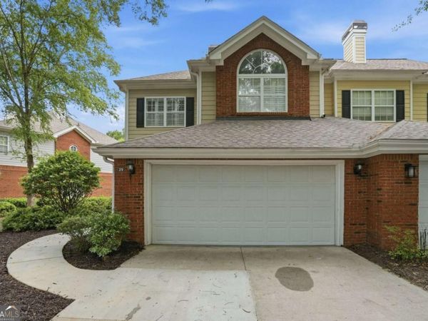 29 Hall Manor, Alpharetta, GA 30022