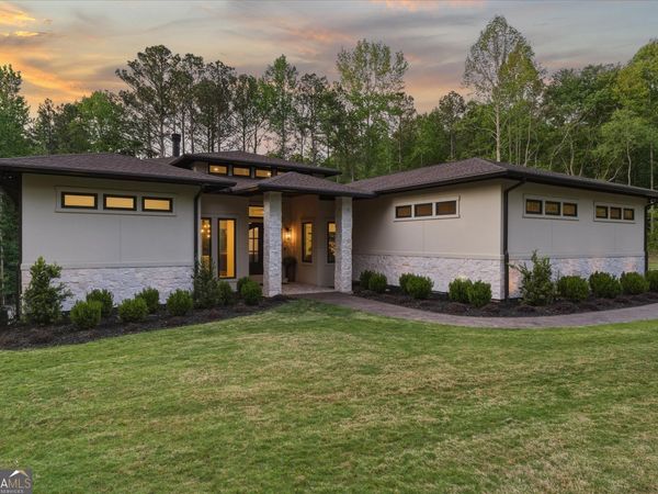 249 Mabry Parkway, Whitesburg, GA 30185