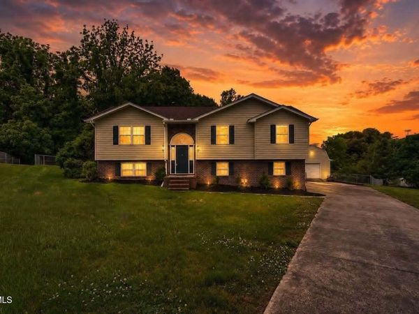 210 Falcon View Drive, Church Hill, TN 37642