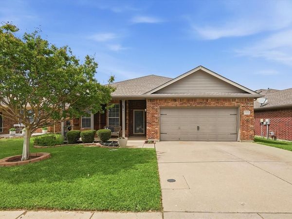 13364 Ridgepointe Road, Fort Worth, TX 76244