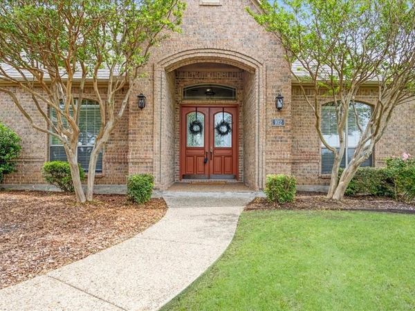 102 Buckskin Drive, Van Alstyne, TX 75495