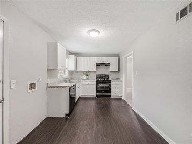 3211 Gus Thomasson Road, Dallas, TX 75228