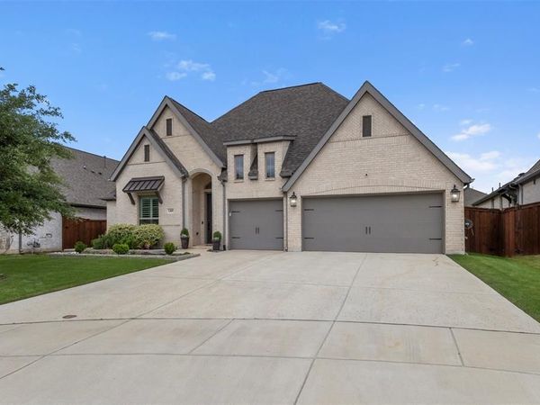 1305 Alder Court, Aubrey, TX 76227