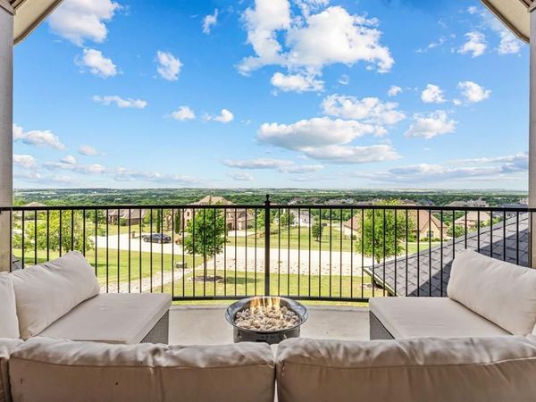 12731 Bella Roma Drive, Fort Worth, TX 76126