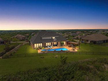 12731 Bella Roma Drive, Fort Worth, TX 76126
