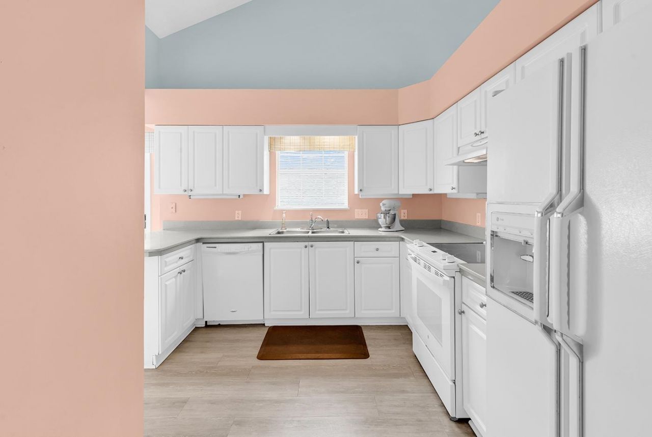 9452 Pinckney Ln. Photo 17