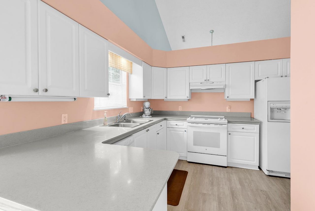 9452 Pinckney Ln. Photo 18