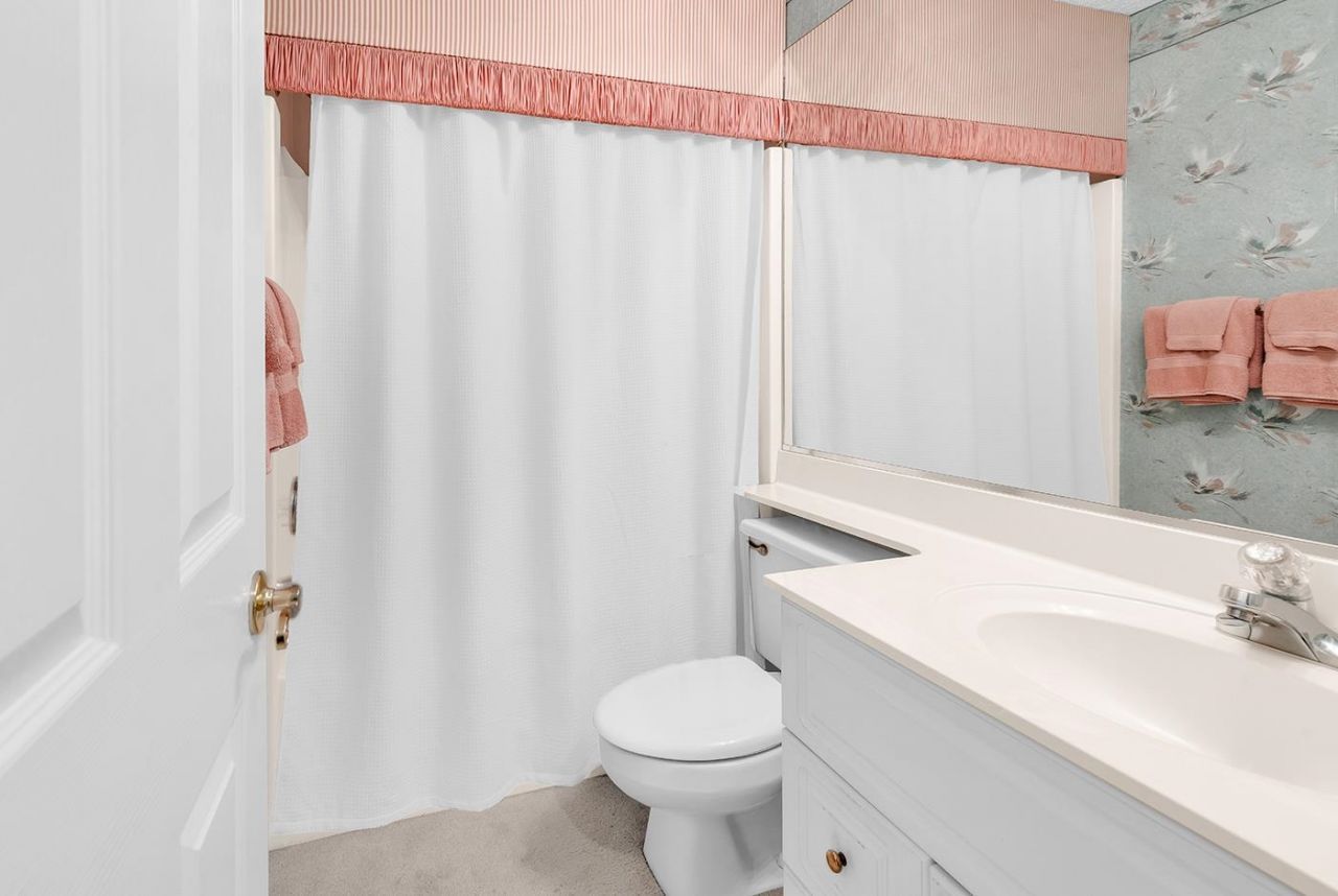 9452 Pinckney Ln. Photo 8