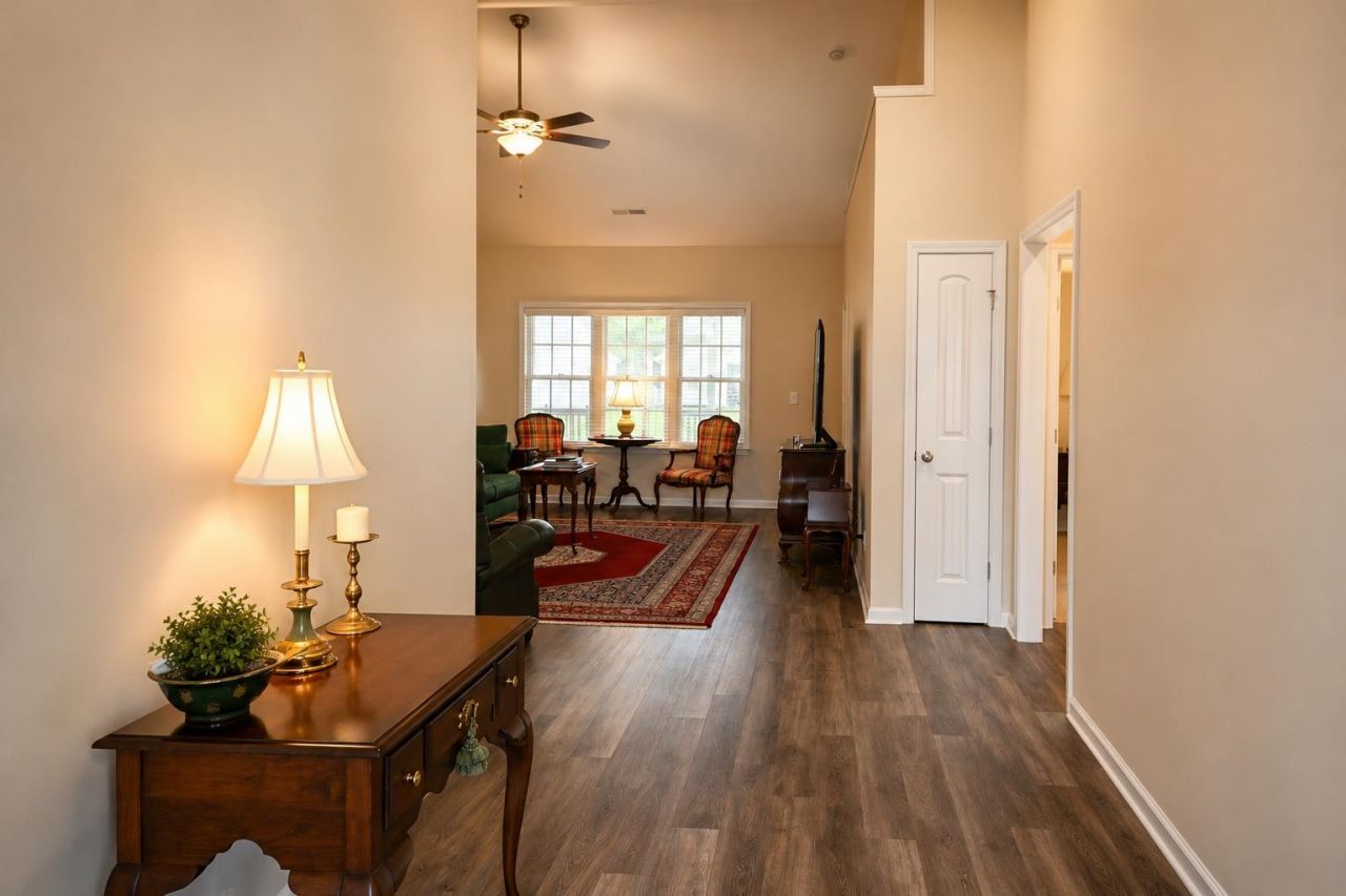402 Grain Field Dr.  Photo 5