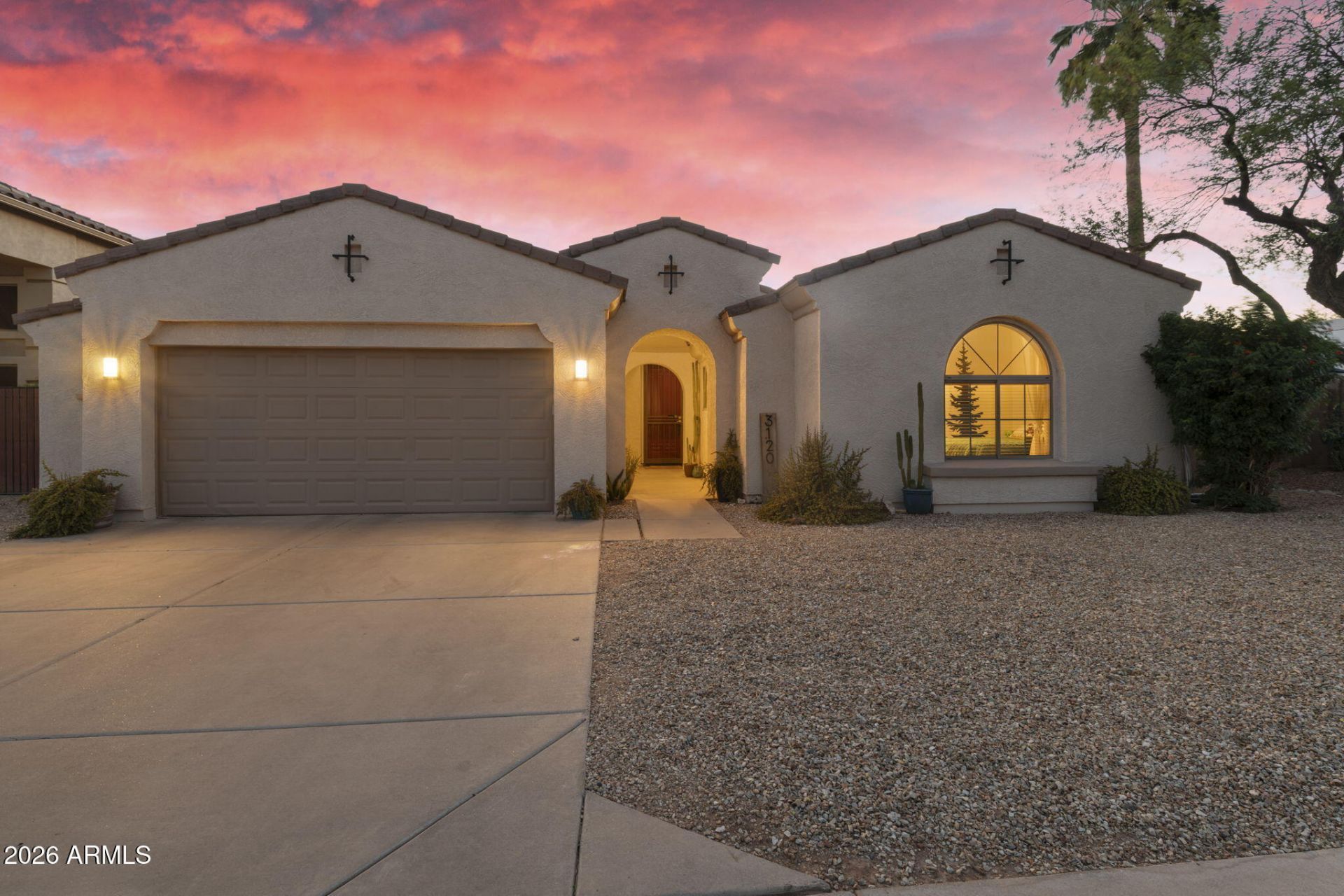 3120 S Chatsworth Circle, Mesa, AZ 85212 Main Photo