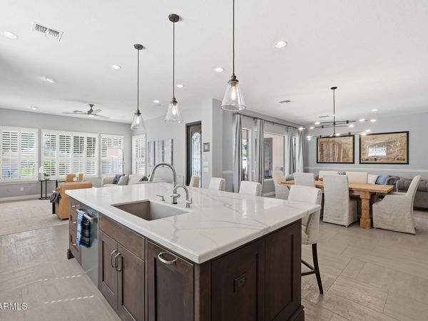 4410 S OLEANDER Drive, Chandler, AZ 85248