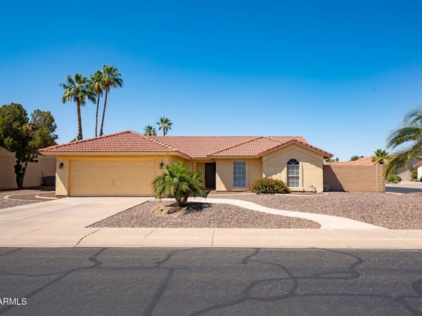 9126 W PORT ROYALE Lane, Peoria, AZ 85381