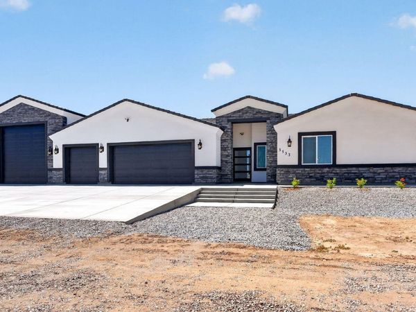 3533 N SADDLE VISTA Road, Tonopah, AZ 85354