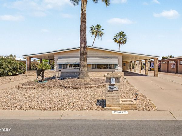 25427 S ILLINOIS Avenue, Sun Lakes, AZ 85248