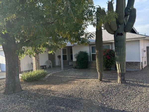 307 W TARO Lane, Phoenix, AZ 85027