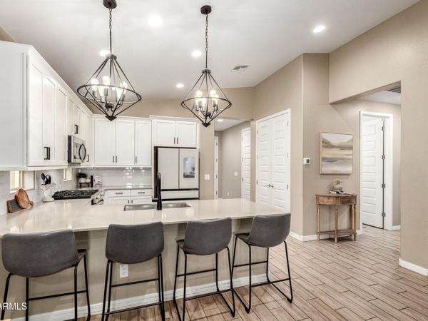 9624 E THUNDERBOLT Avenue, Mesa, AZ 85212