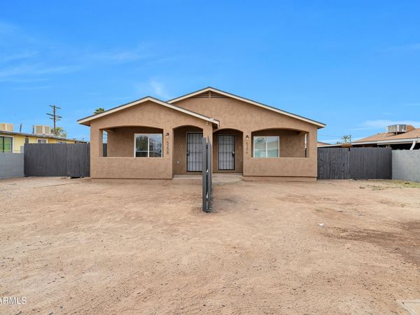 5206 S 11TH Avenue, Phoenix, AZ 85041