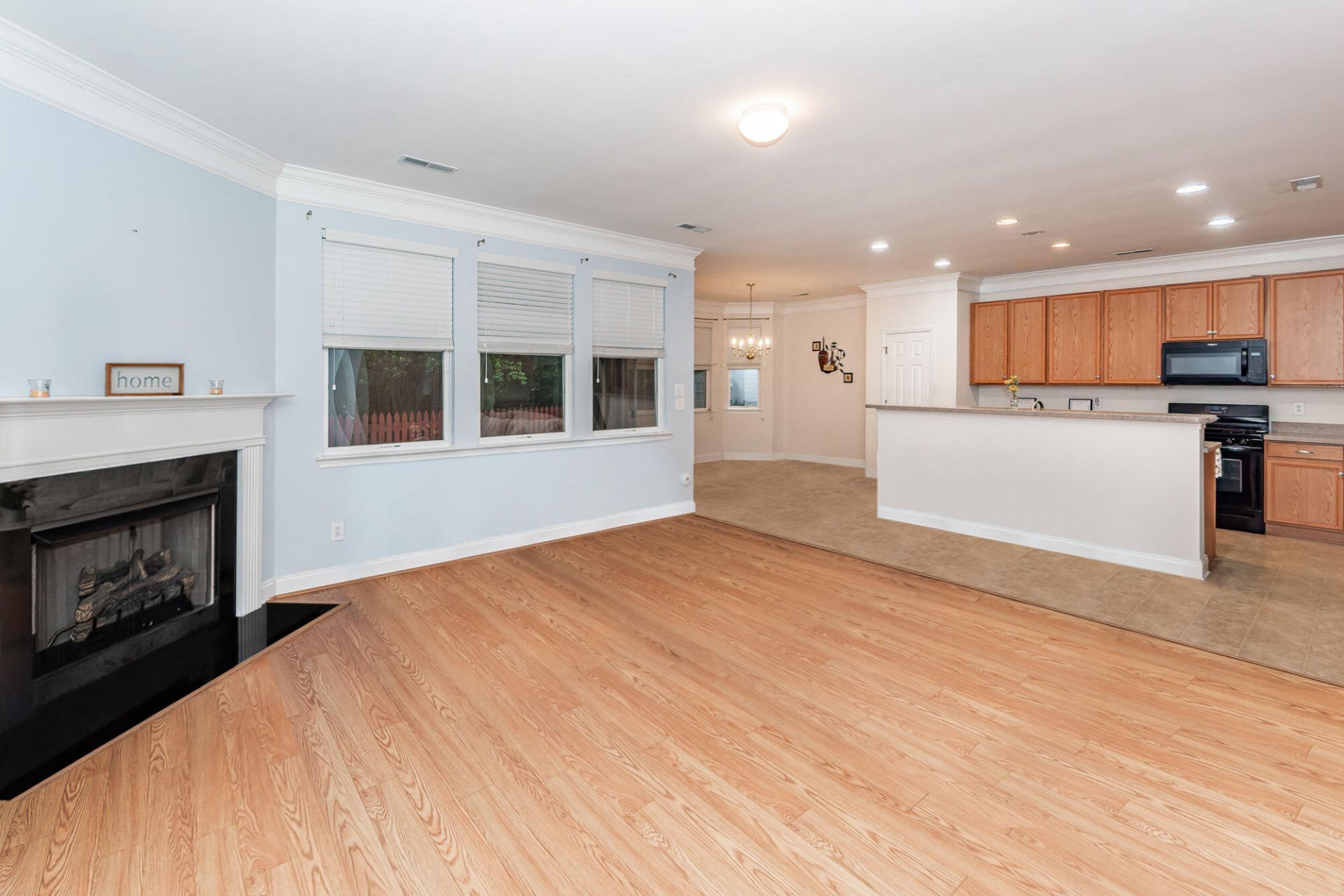129 Salt Meadow Lane Photo 4
