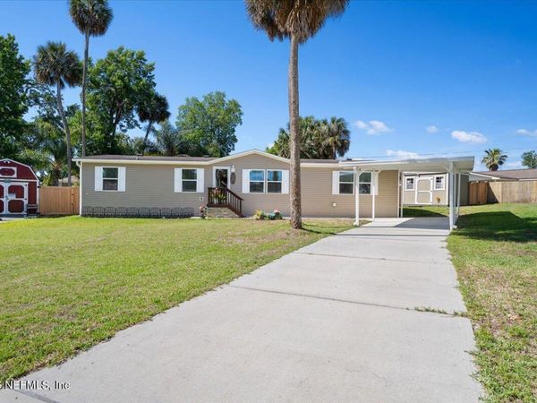 1137 YAUPON Street, Daytona Beach, FL 32117