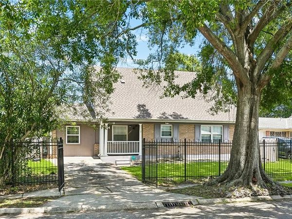 13001 CALAIS Street , New Orleans, LA 70129