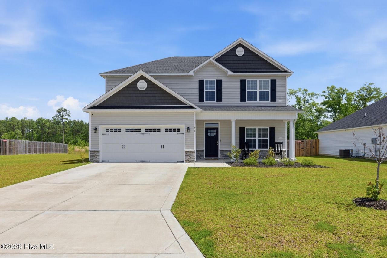 246 Crossroads Store Drive, Jacksonville, NC 28546 Main Photo