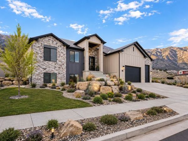 728 E MOUNTAIN RD, North Ogden, UT 84414