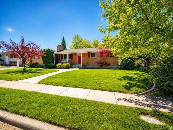555 N 30 DR W, Unit 50, Kaysville, UT 84037