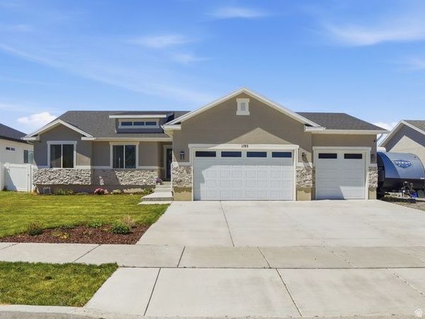 1195 N 640 E, Tooele, UT 84074