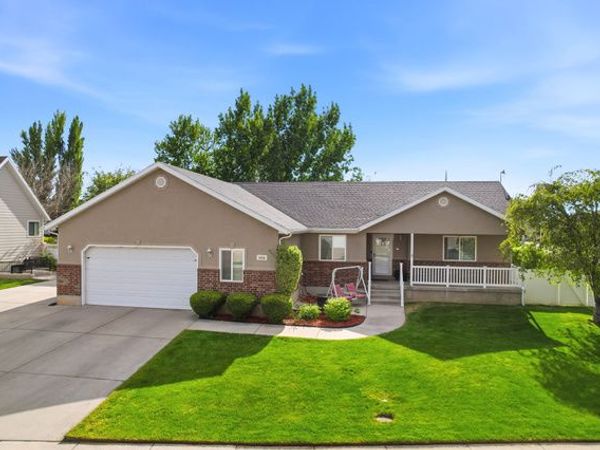 1816 RIVER BOTTOM RD, Springville, UT 84663