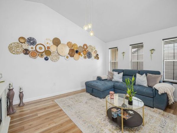 1022 W ALLINGTON DR N, North Salt Lake, UT 84054