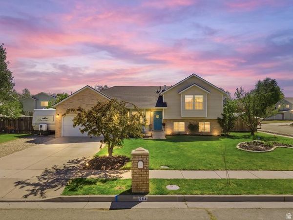 964 N 575 W, Clinton, UT 84015