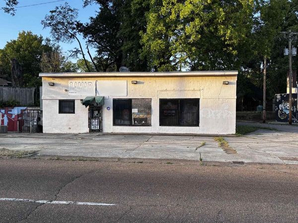 1706 LAMAR AVE, Memphis, TN 38114