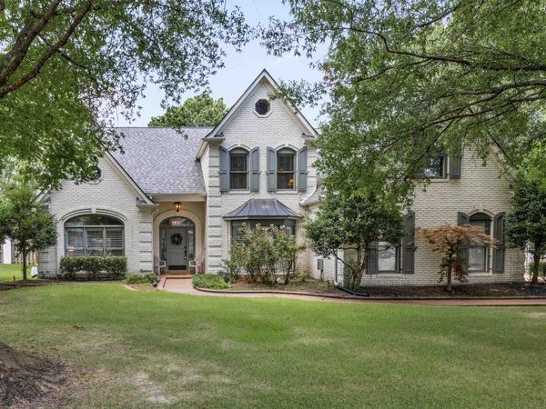 10290 SHREWSBURY RUN WAY, Collierville, TN 38017