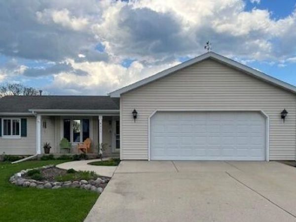 4211 51st AVENUE, Kenosha, WI 53144